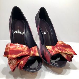 KAREN MILLEN Women’s Floral Satin Stiletto